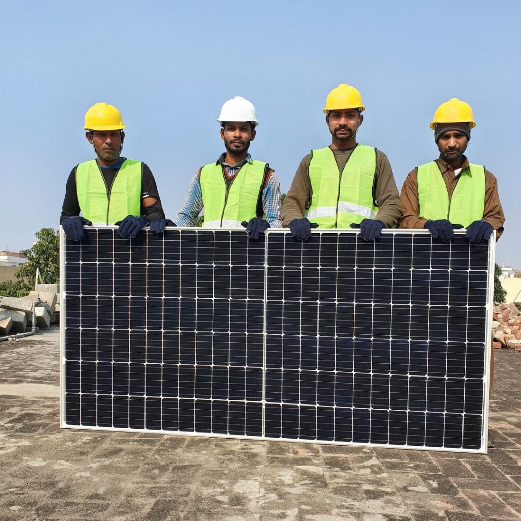Solar Installation Services - PM Surya Ghar Muft Bijli Yojana (1080 x 1080 px)